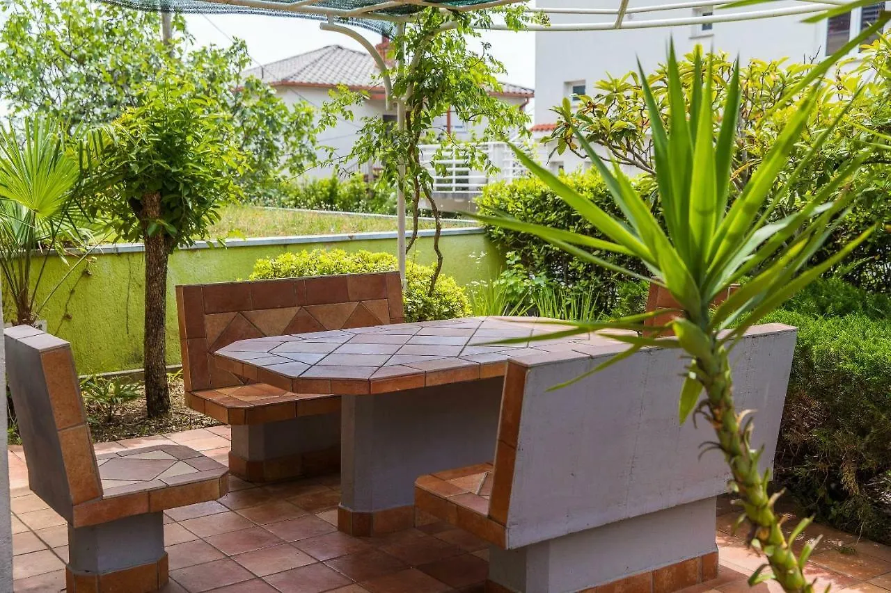 Apartment Ketryn Crikvenica